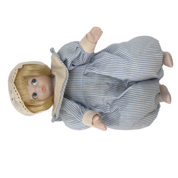 Classic Creations Exclusive Hand Crafted Porcelain Doll Rudy - Picture 3 of 8